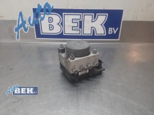 Gebruikte ABS Pomp Fiat Grande Punto (199) 1.4 16V Prijs € 49,99 Margeregeling aangeboden door Auto Bek