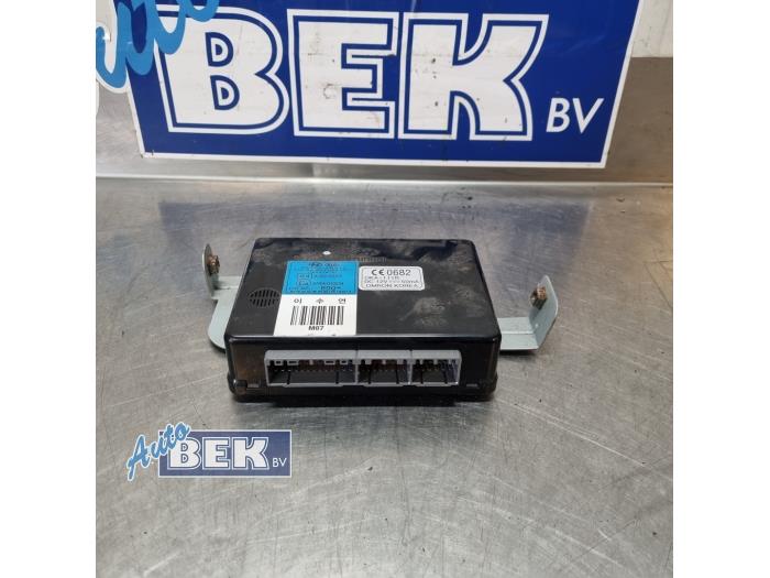Gebruikte Bodycontrol Module Hyundai Tucson (JM) 2.0 16V CVVT 4x2 Prijs € 50,00 Margeregeling aangeboden door Auto Bek