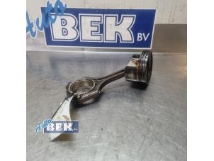 Gebruikte Zuiger Ford Galaxy (WA6) 2.0 EcoBoost 16V Prijs € 75,00 Margeregeling aangeboden door Auto Bek