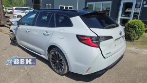 Gebruikte Wielophanging links-achter Toyota Corolla Touring Sport (E21/EH1) 2.0 16V Hybrid Prijs op aanvraag aangeboden door Auto Bek
