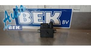 Gebruikte Gloeirelais BMW 5 serie Touring (E61) 520d 16V Prijs € 50,00 Margeregeling aangeboden door Auto Bek