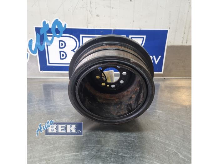 Gebruikte Poelie Krukas BMW 6 serie (E64) 645 Ci 4.4 V8 32V Prijs € 49,99 Margeregeling aangeboden door Auto Bek