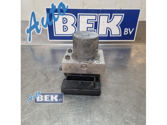 Gebruikte ABS Pomp Mercedes Sprinter 3,5t (906.63) 316 CDI 16V Prijs € 69,99 Margeregeling aangeboden door Auto Bek