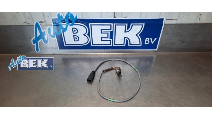 Gebruikte Uitlaat temperatuursensor Volkswagen Caddy IV 2.0 TDI 150 4Motion Prijs € 38,00 Margeregeling aangeboden door Auto Bek
