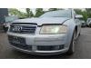 Audi A8 (D3) 4.2 V8 40V Quattro Koplamp links