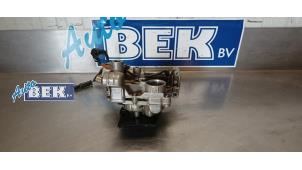 Gebruikte Oliepomp Volvo V60 I (FW/GW) 2.0 D4 16V Prijs € 74,99 Margeregeling aangeboden door Auto Bek