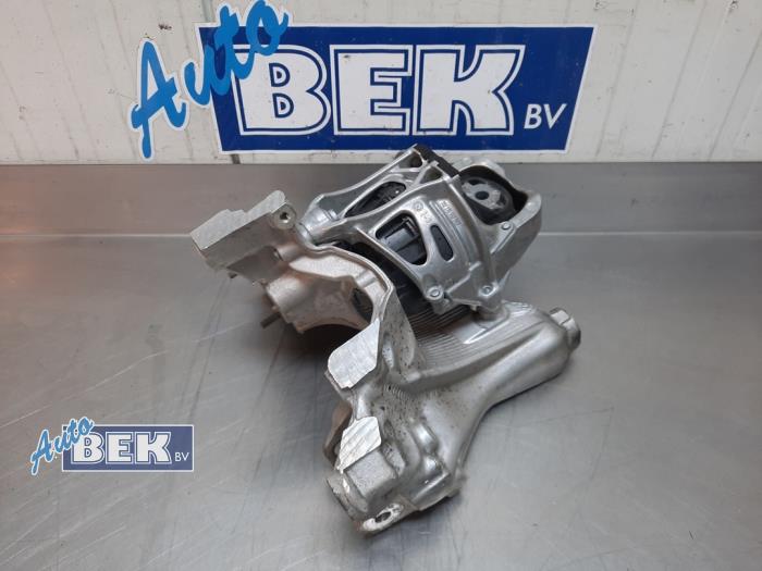 Gebruikte Motorrubber Audi A5 Cabrio (F57/F5E) 3.0 TDI V6 24V Quattro Prijs € 75,00 Margeregeling aangeboden door Auto Bek