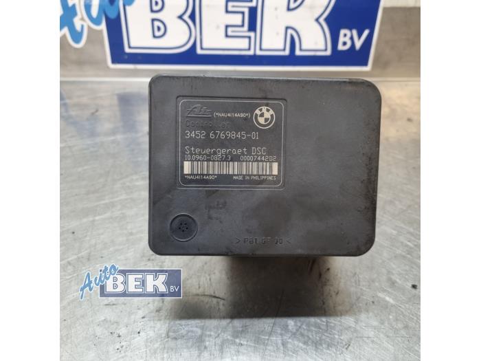 ABS Pomp van een BMW 1 serie (E87/87N) 116i 1.6 16V 2004