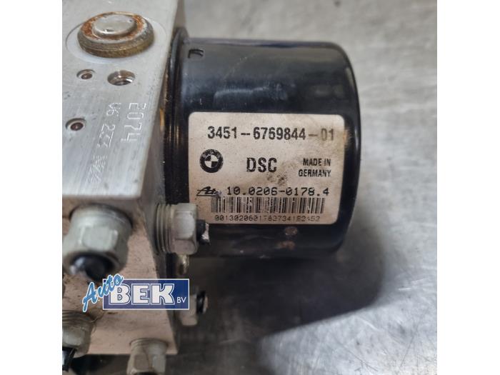ABS Pomp van een BMW 1 serie (E87/87N) 116i 1.6 16V 2004