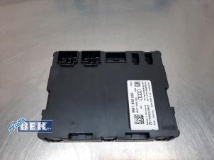 Gebruikte Cabriokap computer Audi A5 Cabrio (F57/F5E) 3.0 TDI V6 24V Quattro Prijs € 195,00 Margeregeling aangeboden door Auto Bek