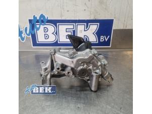 Gebruikte Oliepomp Honda Civic (FL) 2.0 Type R Prijs op aanvraag aangeboden door Auto Bek