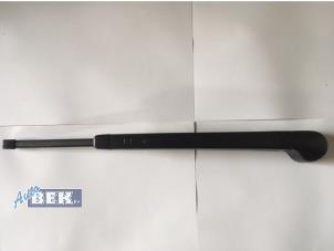 Gebruikte Ruitenwissermotor achter Volkswagen Golf VII Variant (AUVV) 1.0 TSI 12V BlueMotion Technology Prijs € 14,95 Margeregeling aangeboden door Auto Bek