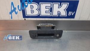Gebruikte Handgreep Achterklep Dodge 1500 Crew Cab (DS) 3.0 V6 Diesel 4x4 Prijs € 74,99 Margeregeling aangeboden door Auto Bek