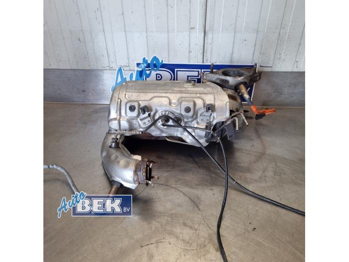 Gebruikte Roetfilter Renault Captur I (2R) 1.5 Energy dCi 110 FAP Prijs € 300,00 Margeregeling aangeboden door Auto Bek