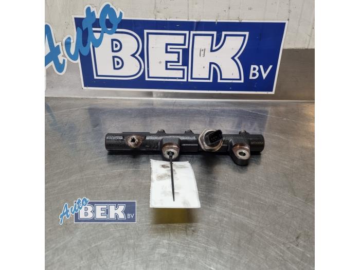 Galerij (Injectie) van een Mercedes-Benz A (W176) 1.5 A-180 CDI, A-180d 16V