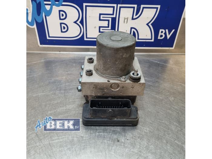 Gebruikte ABS Pomp Mercedes Vito (447.6) 1.6 111 CDI 16V Prijs € 69,99 Margeregeling aangeboden door Auto Bek