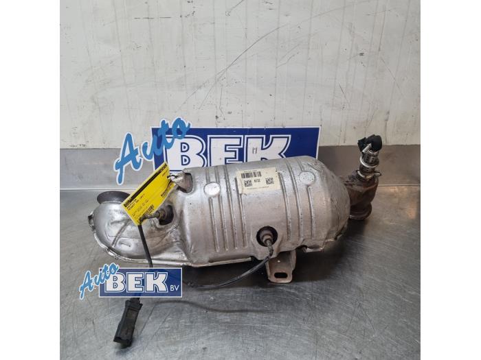 Gebruikte Roetfilter Peugeot 308 (L3/L8/LB/LH/LP) 1.6 BlueHDi 120 Prijs € 170,00 Margeregeling aangeboden door Auto Bek