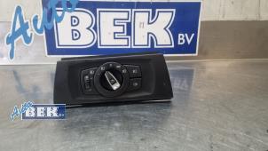 Gebruikte Licht Schakelaar BMW 3 serie (E90) 316i 16V Prijs € 50,00 Margeregeling aangeboden door Auto Bek