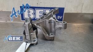 Gebruikte Motorrubber Nissan Juke (F16) 1.0 DIG-T 117 12V Prijs € 44,99 Margeregeling aangeboden door Auto Bek