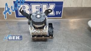 Gebruikte ABS Pomp Nissan NP 300 Navara (D23) 2.3 dCi twinturbo 16V 4x4 Prijs € 195,00 Margeregeling aangeboden door Auto Bek