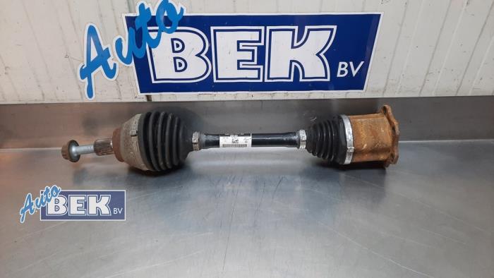 Gebruikte Steekas links-voor Seat Leon ST (5FF) 1.0 TSI 12V Prijs € 200,00 Margeregeling aangeboden door Auto Bek