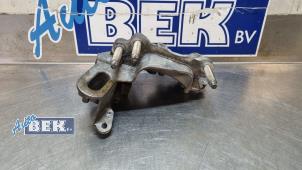 Gebruikte Motorrubber Ford Focus 3 1.6 EcoBoost 16V Prijs € 30,00 Margeregeling aangeboden door Auto Bek