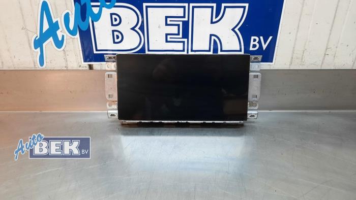 Gebruikte Display Interieur Audi RS 3 Limousine (8YS) 2.5 TFSI 20V Quattro Prijs € 425,00 Margeregeling aangeboden door Auto Bek