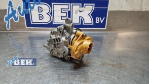Gebruikte Oliepomp Mercedes A (177.0) 1.3 A-200 Turbo 16V Prijs € 37,50 Margeregeling aangeboden door Auto Bek