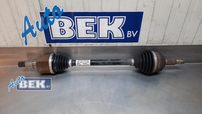 Gebruikte Aandrijfas links-voor Citroen Berlingo 1.5 BlueHDi 100 Prijs € 130,00 Margeregeling aangeboden door Auto Bek