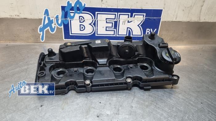 Gebruikte Kleppendeksel Volkswagen Golf VII (AUA) 1.6 TDI BMT 16V Prijs € 60,00 Margeregeling aangeboden door Auto Bek