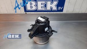 Gebruikte Chaufage Ventilatiemotor Citroen Berlingo 1.5 BlueHDi 100 Prijs € 55,00 Margeregeling aangeboden door Auto Bek
