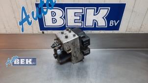 Gebruikte ABS Pomp Lexus IS (E1) 200 2.0 24V Prijs € 50,00 Margeregeling aangeboden door Auto Bek