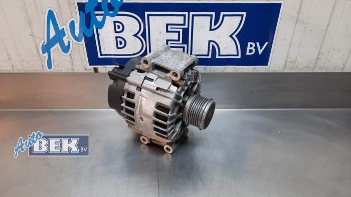 Gebruikte Dynamo Skoda Octavia Combi (NXAC) 2.0 TSI RS 16V Prijs € 340,00 Margeregeling aangeboden door Auto Bek