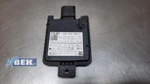 Gebruikte Radar sensor Skoda Octavia Combi (NXAC) 2.0 TSI RS 16V Prijs € 385,00 Margeregeling aangeboden door Auto Bek