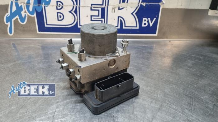 Gebruikte ABS Pomp Nissan Qashqai (J11) 1.6 dCi Prijs € 15,00 Margeregeling aangeboden door Auto Bek