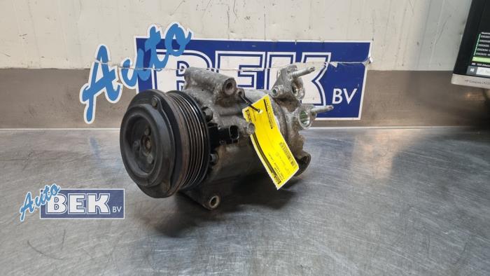 Gebruikte Aircopomp Ford Fiesta 7 1.0 EcoBoost 12V 140 Prijs € 60,00 Margeregeling aangeboden door Auto Bek