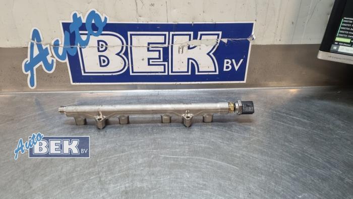 Gebruikte Brandstofverdeler Audi A3 Sportback (8YA) 1.5 35 TFSI 16V Mild Hybrid Prijs € 45,00 Margeregeling aangeboden door Auto Bek