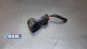 Gebruikte PDC Sensor Landrover Defender II 2.0 16V P400e Prijs € 30,00 Margeregeling aangeboden door Auto Bek