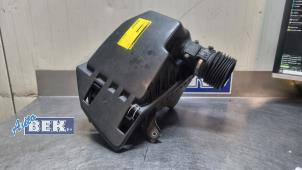 Gebruikte Luchtfilterhuis BMW 5 serie Touring (E61) 525i 24V Prijs € 35,00 Margeregeling aangeboden door Auto Bek
