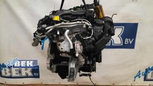 Gebruikte Motor Landrover Defender II 2.0 16V P400e Prijs € 6.499,99 Margeregeling aangeboden door Auto Bek