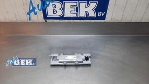 Gebruikte Camera voorzijde Landrover Defender II 2.0 16V P400e Prijs € 320,00 Margeregeling aangeboden door Auto Bek