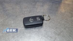 Gebruikte Sleutel Toyota Yaris III (P13) 1.5 16V Hybrid Prijs op aanvraag aangeboden door Auto Bek