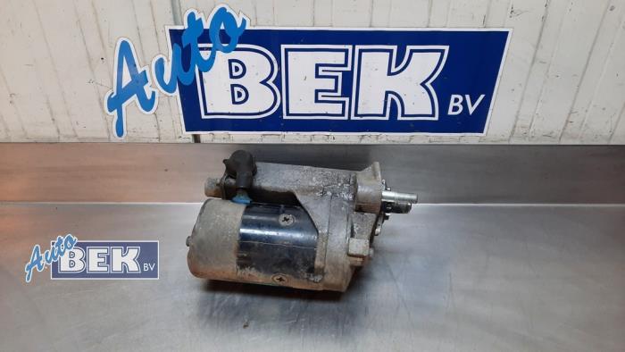 Gebruikte Startmotor Toyota Hilux IV 2.5 D4-D 16V 4x4 Prijs € 74,99 Margeregeling aangeboden door Auto Bek