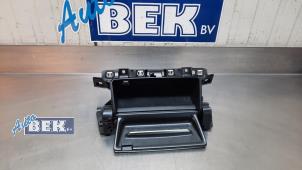 Gebruikte Diversen Peugeot 2008 (UD/UK/UR/US/UX) 1.2 VTi 12V PureTech 130 Prijs op aanvraag aangeboden door Auto Bek