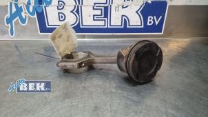 Gebruikte Zuiger BMW X3 (F25) xDrive 20i 2.0 16V Twin Power Turbo Prijs € 80,00 Margeregeling aangeboden door Auto Bek