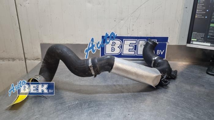 Gebruikte Intercooler Buis Jeep Compass II (MP) 1.4 Multi Air2 16V 4x4 Prijs op aanvraag aangeboden door Auto Bek