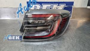 Gebruikte Achterlicht rechts Renault Clio V (RJAB) 1.6 E-Tech 145 16V Prijs € 125,00 Margeregeling aangeboden door Auto Bek