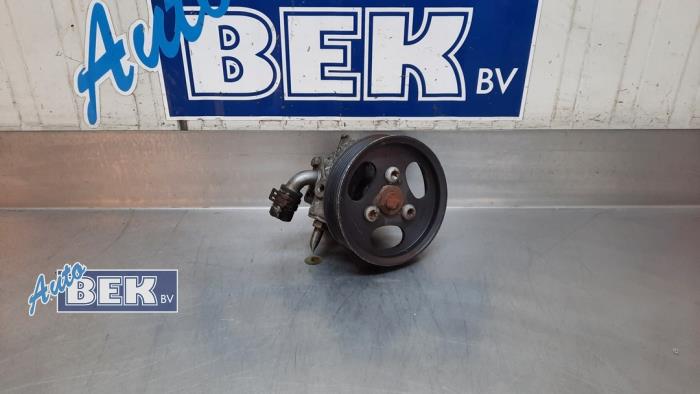 Gebruikte Pomp Servo Porsche Cayenne (9PA) 3.6 24V Prijs € 115,00 Margeregeling aangeboden door Auto Bek