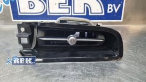 Gebruikte Luchtrooster Dashboard Polestar Polestar 2 78kWh Long Range Single Motor Prijs € 35,00 Margeregeling aangeboden door Auto Bek