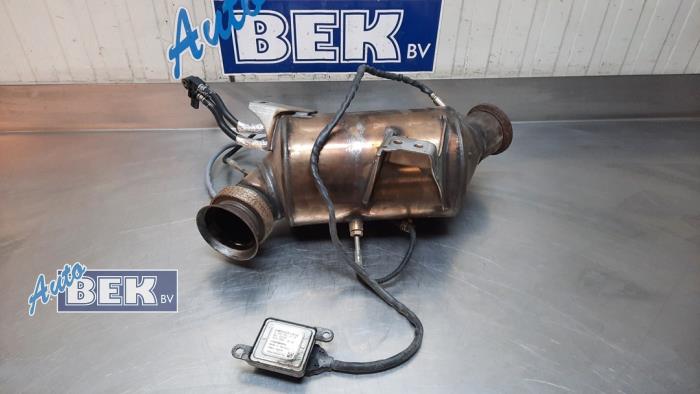 Gebruikte Roetfilter Mercedes C (W205) C-220 2.2 CDI BlueTEC, C-220 d 16V Prijs € 600,00 Margeregeling aangeboden door Auto Bek
